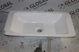 Boxed Colossum 801 Ceramic Basin RRP £100 (In Need Of Attention) (19346) (Pictures Are For