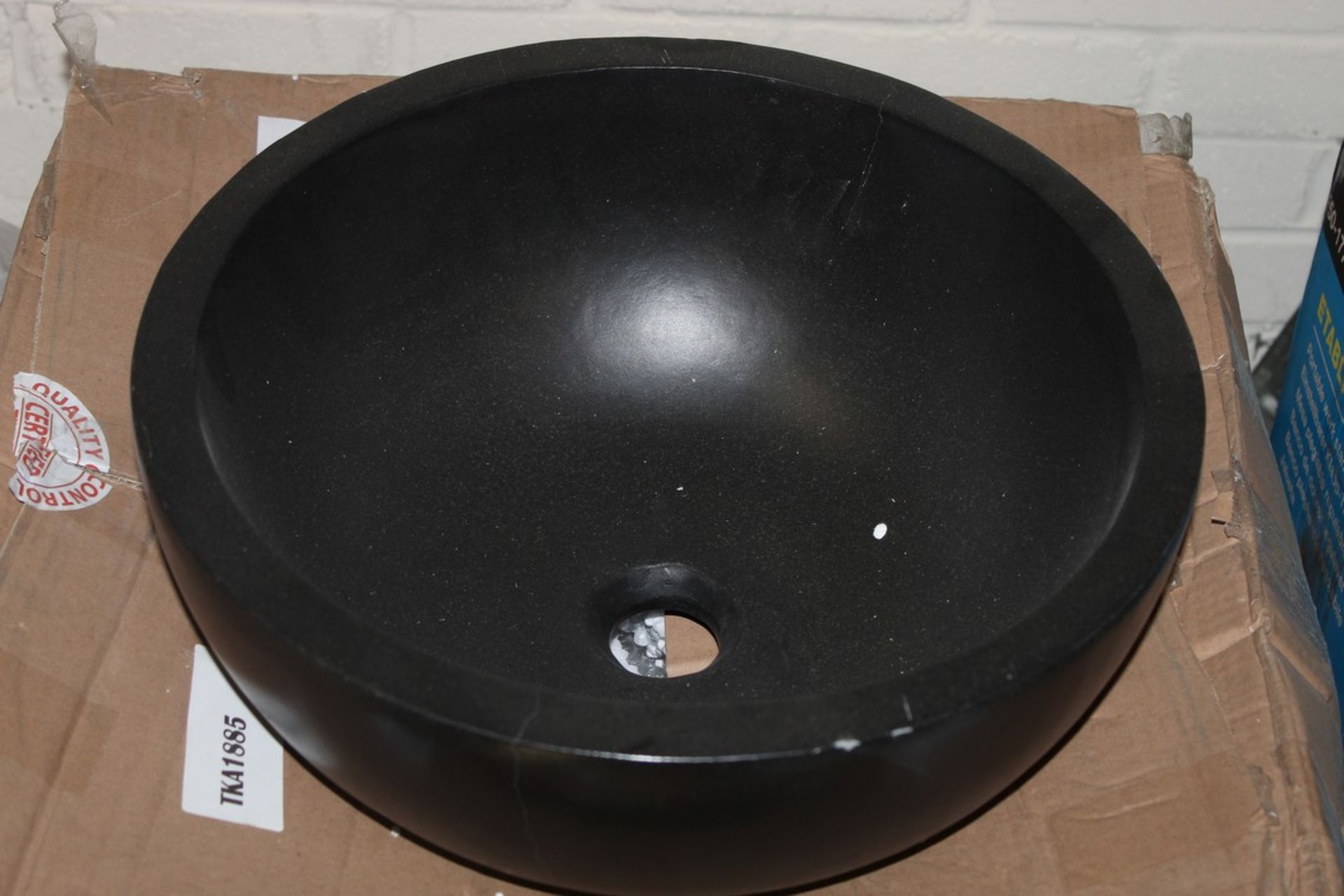 Boxed Black Round Wash Basin RRP £95 (17200) (Pictures Are For Illustration Purposes Only) (