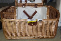 Deluxe Wicker 2 Person Picnic Basket Set RRP £50 (18604) (Pictures Are For Illustration Purposes