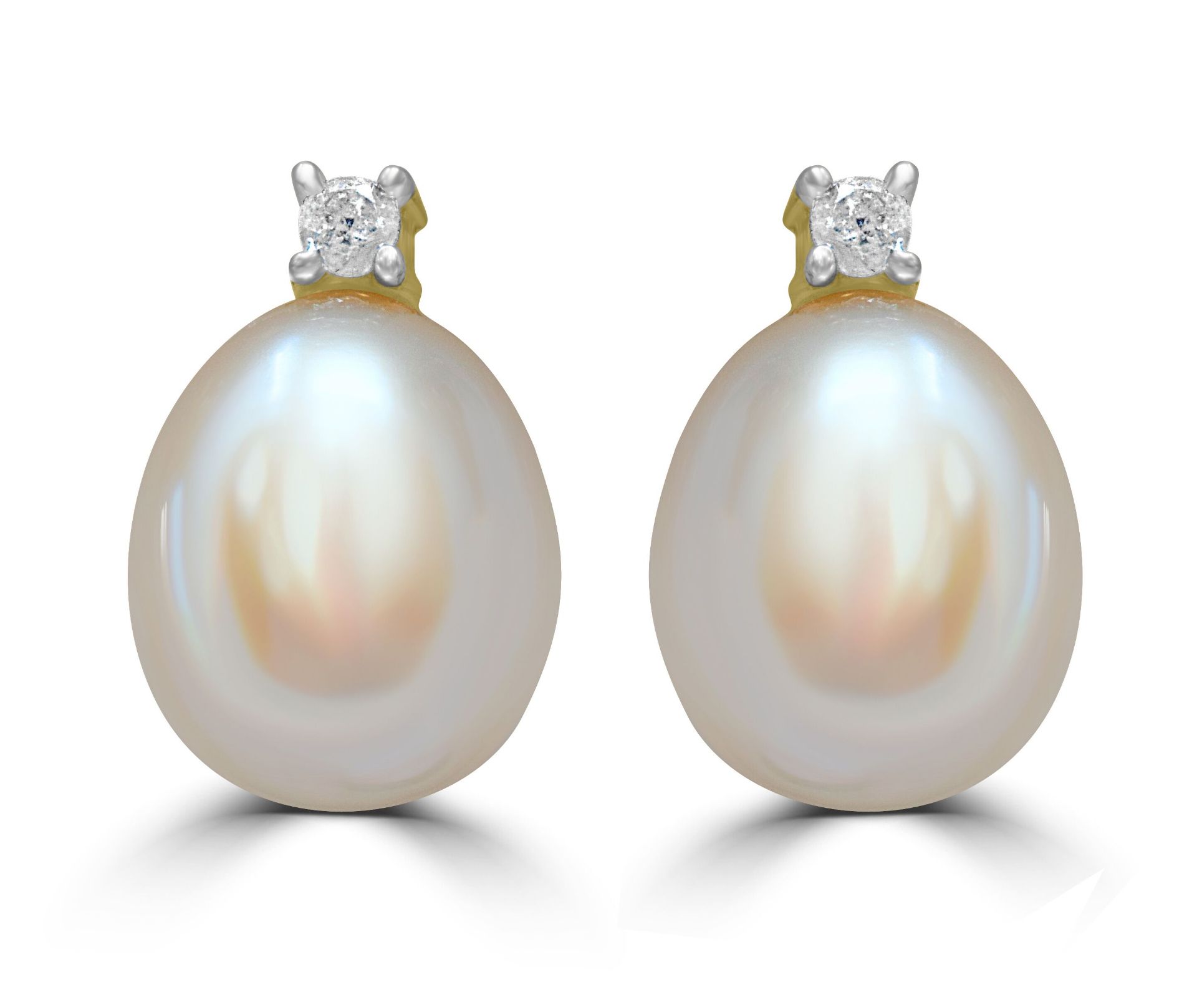 Pearl and Diamond Earrings In 9ct Yellow Gold RRP £258 - Image 2 of 3