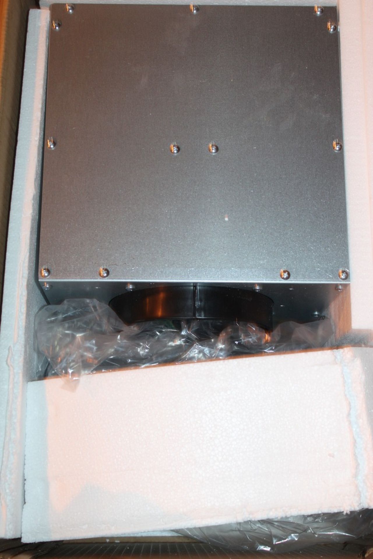 Boxed Extract Unit Fan Motor Only RRP £40 (Pictures Are For Illustration Purposes Only) (