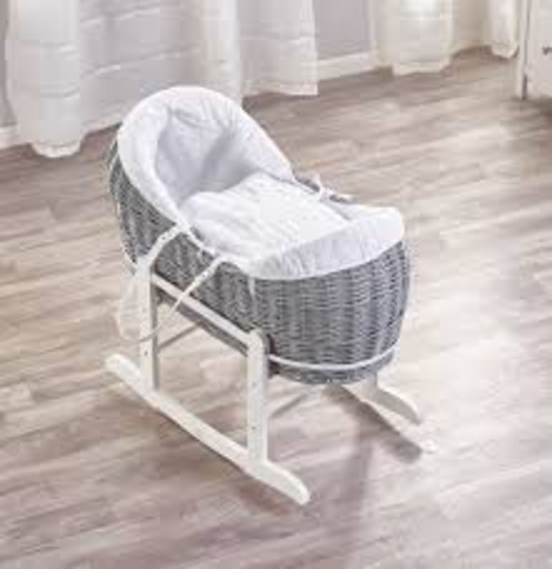 Boxed Nolan Rocking Moses Basket With Stand RRP £80 (19162) (Pictures For Illustration Purposes