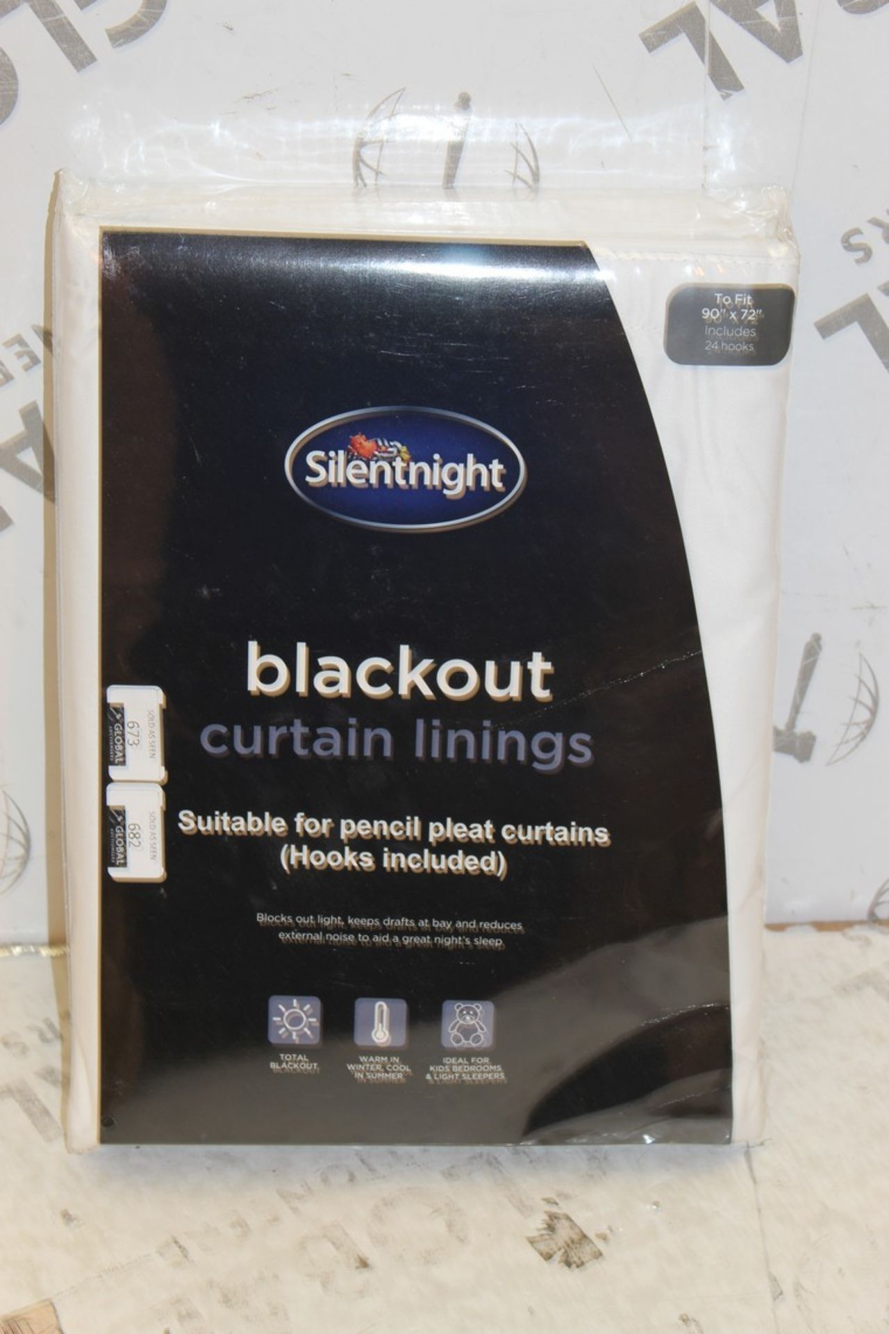 Brand New Pair Of 90x72 Inch Silentnight Curtain Linings RRP £130 (Pictures For Illustration