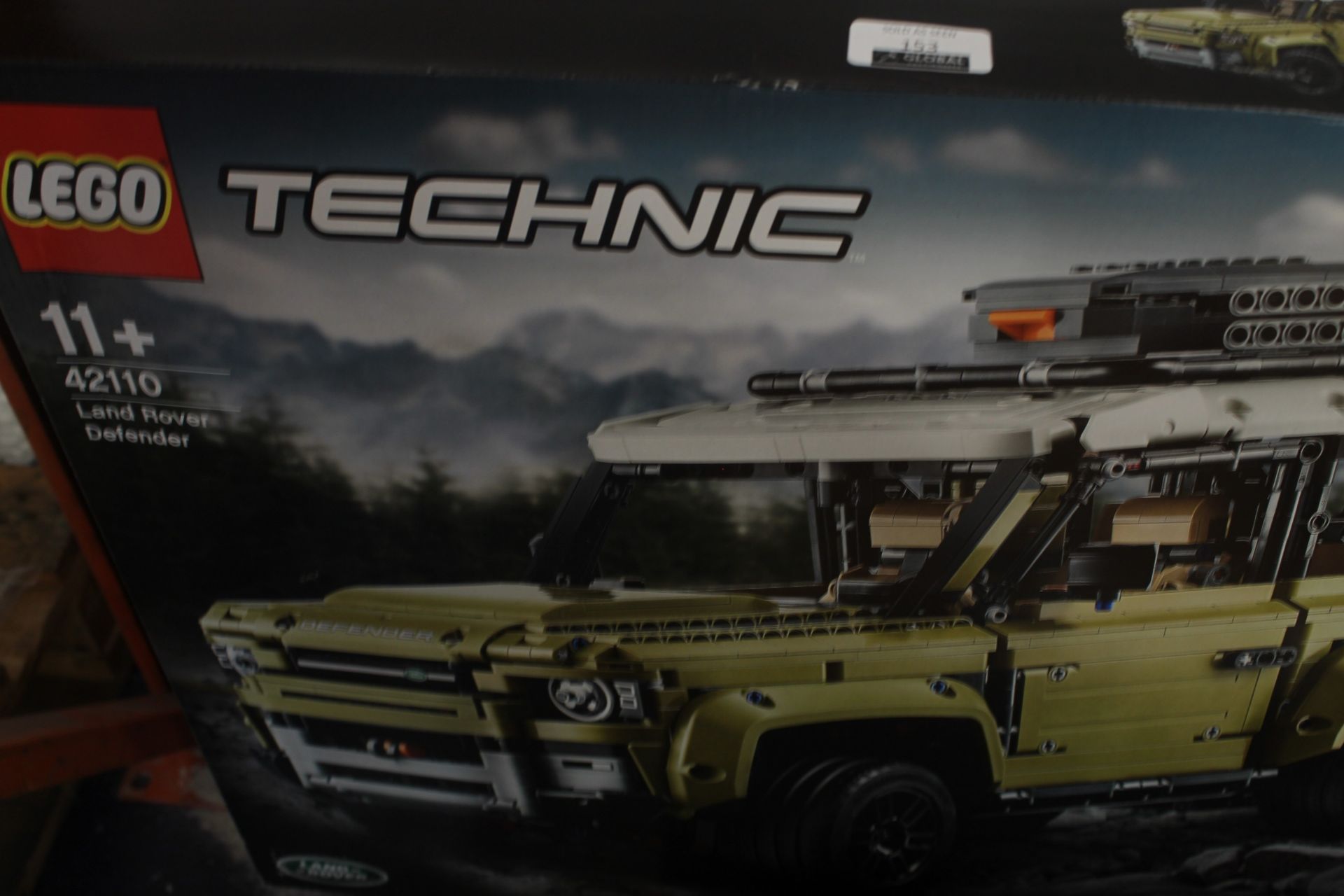 Boxed Age 11 Plus Lego Technik Land Rover Defender