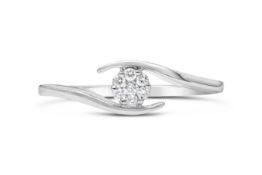 Cross Over Diamond 9ct White Gold Ring With 0.08ct Cluster Centre RRP £390 Size K