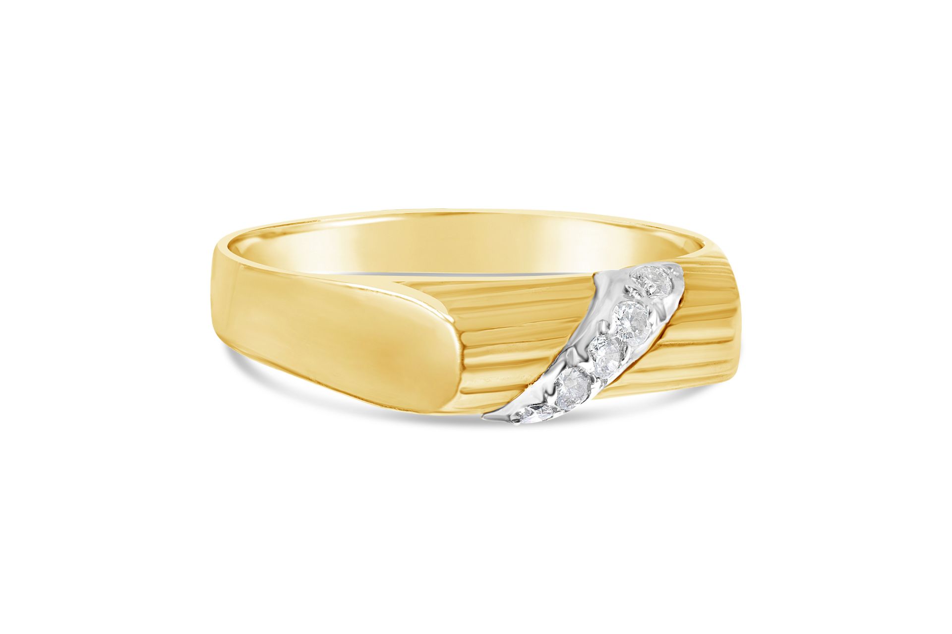 9ct Yellow Gold Diamond Ring RRP £615 Size O
