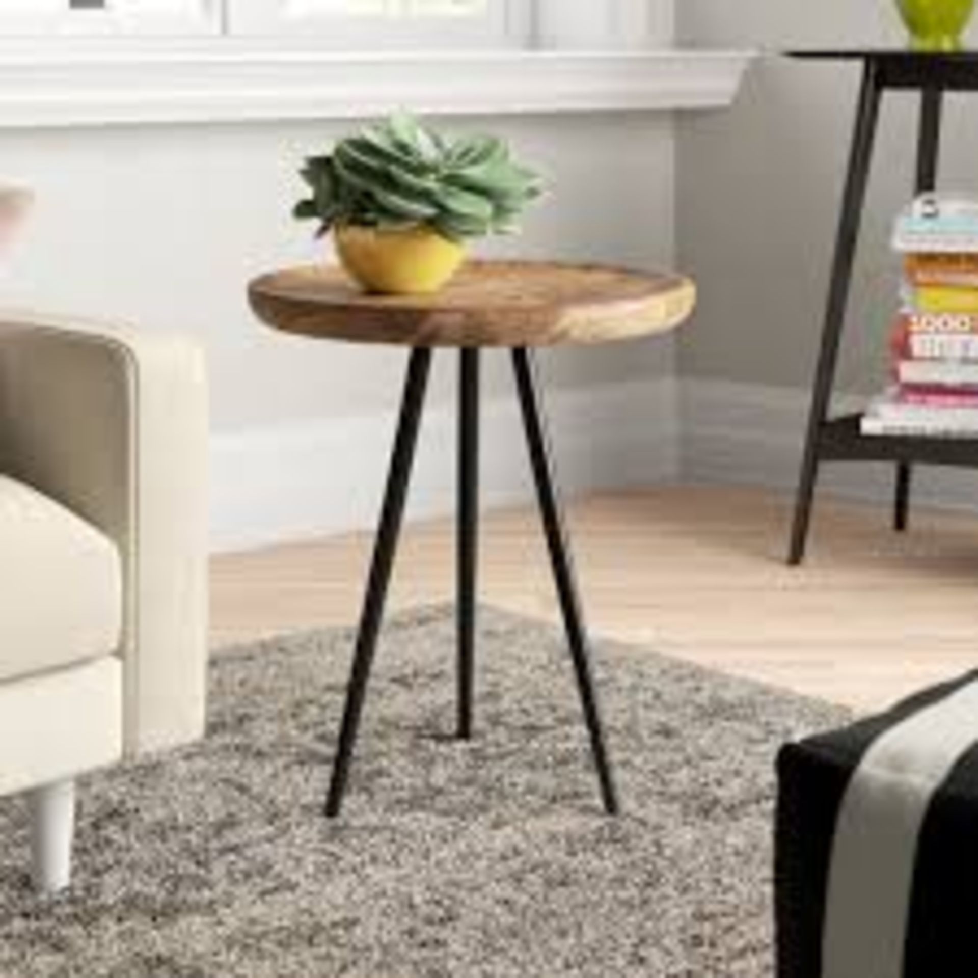 Boxed Ursla Side Table RRP £65 (19138) (Pictures Are For Illustration Purposes Only) (Appraisals Are