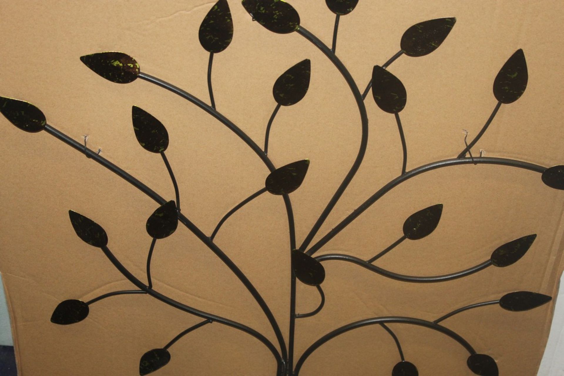 ESK Style Metal DŽcor Wall Art Tree RRP £60 (14953) (Pictures Are For Illustration Purposes Only) (