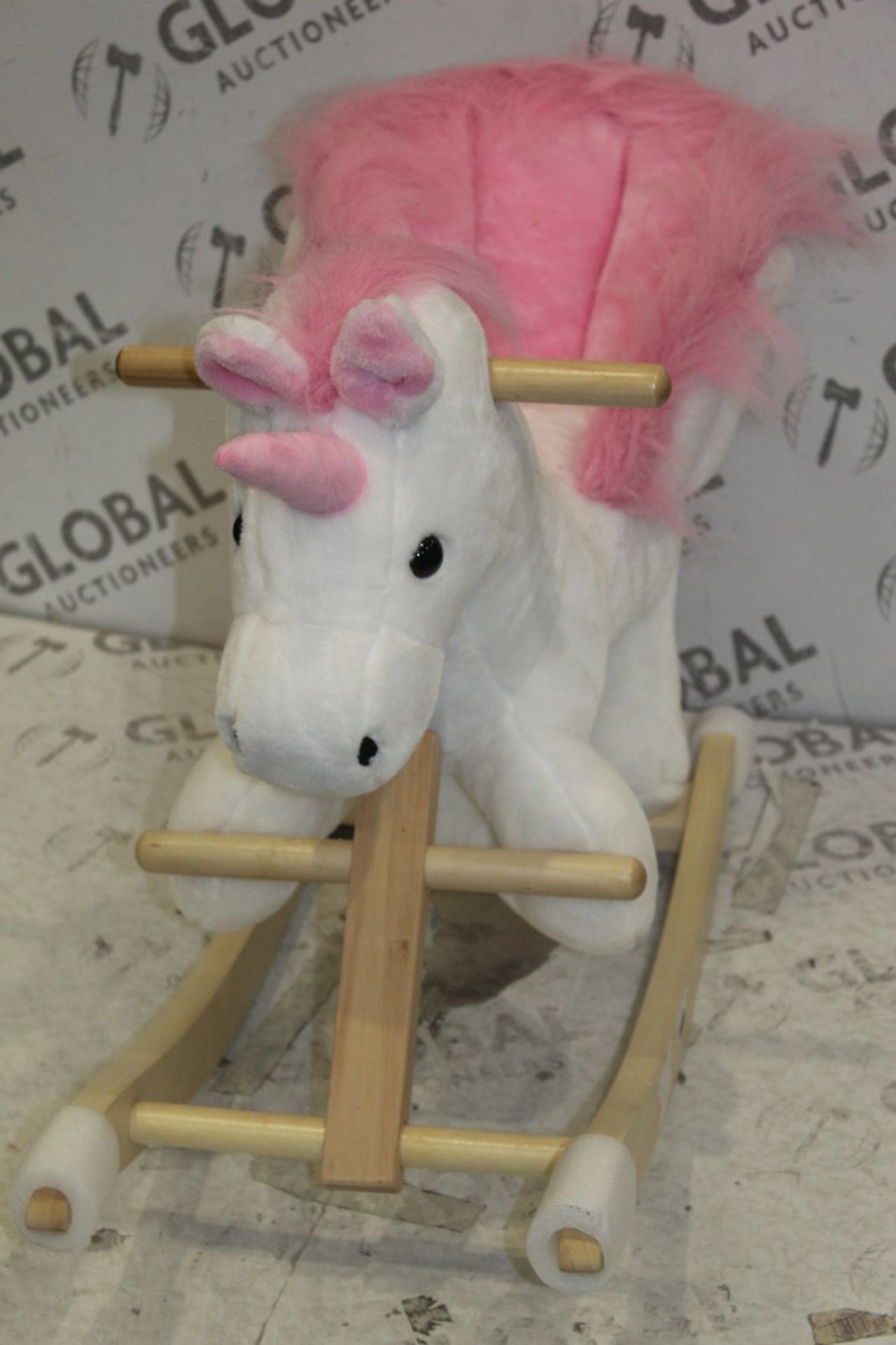 Boxed White Rocking Magical Rocking Unicorn RRP £60 (17179) (Appraisals Are Available Upon