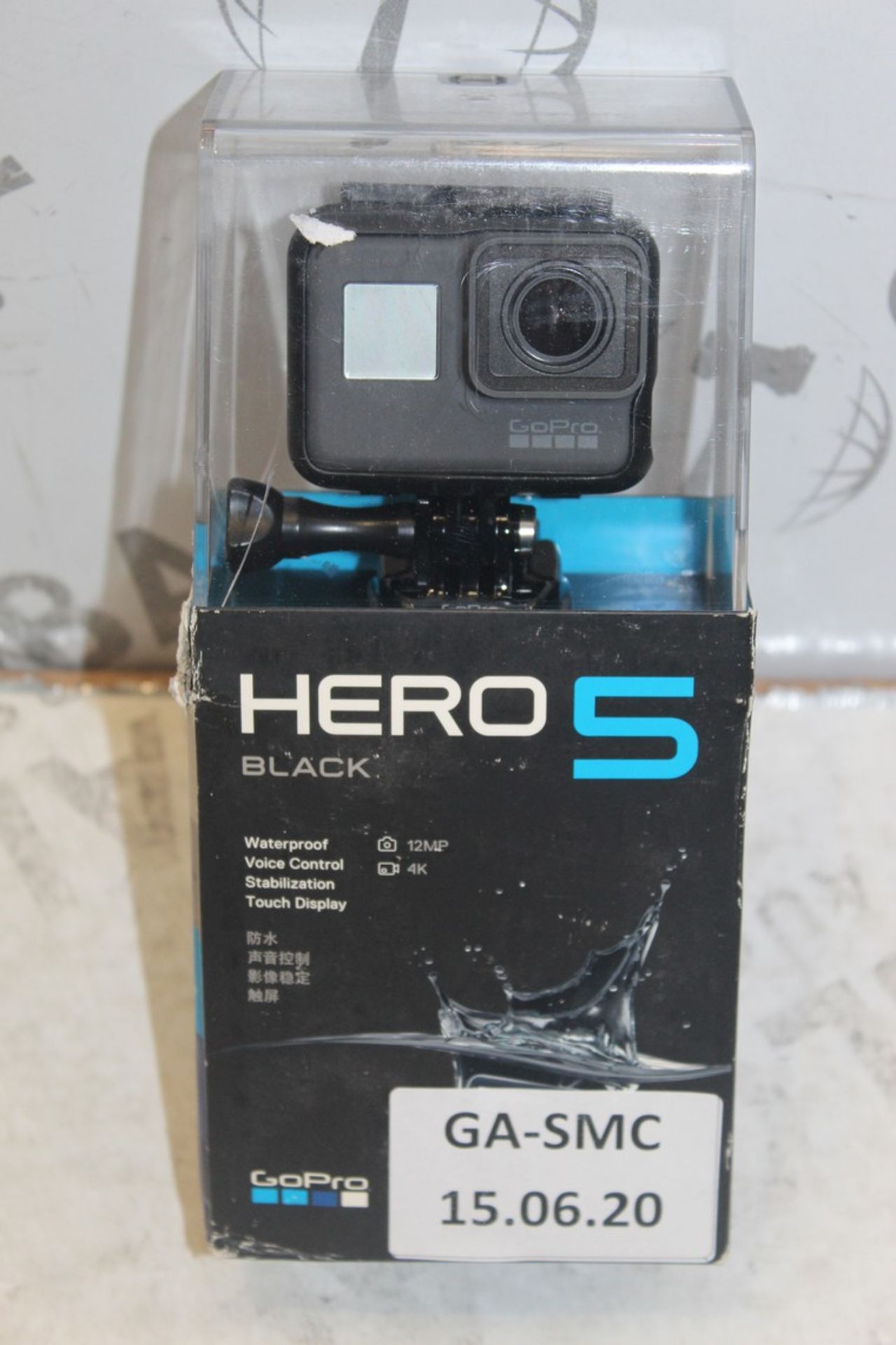 Boxed Go Pro Hero 5 Black Edition Waterproof 12 Me