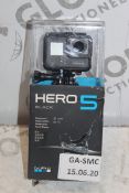 Boxed Go Pro Hero 5 Black Edition Waterproof 12 Me