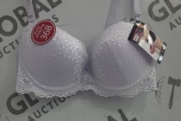 Lot To Contain 3 Packs Of 6 White Hana H6583 Ladies Bra's Sizes To Include 38B , 40 B , 42B ,