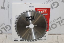 Lot To Contain 2 Boxed Silver Wood Cutting Saw Blades Combined RRP £100 (Appraisals Are Available