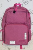 Cocoon 15" MacBook Pro and iPad Backpack with built in Grid-it in Pink RRP £70 (Appraisals Are