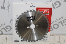 Lot To Contain 2 Boxed Silver Wood Cutting Saw Blades Combined RRP £100 (Appraisals Are Available