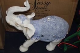 Boxed Sassi Home Oriental Style Elephant Figurine RRP £70 (15812) (Appraisals Are Available Upon