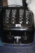 Unboxed Delonghi 4 Slice Toaster RRP £60 (Appraisals Are Available Upon Request) (Pictures Are For