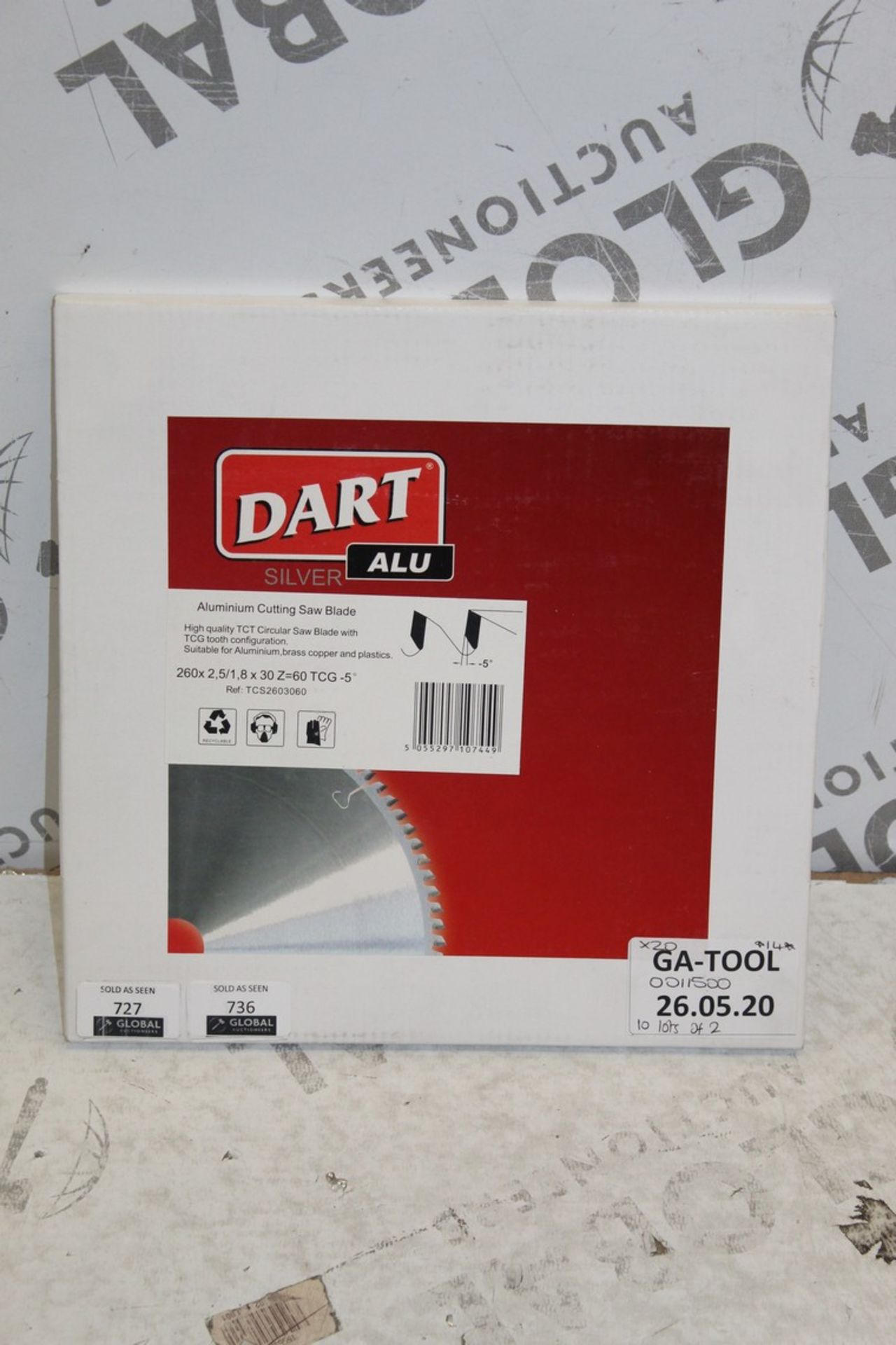 Lot To Contain 2 Silver A Aluminium Cutting Saw Blades Combined RRP £230 (Appraisals Are Available
