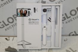 Boxed Brand New Cliquefie White Selfie Sticks RRP