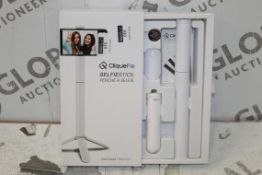 Boxed Brand New Cliquefie White Selfie Sticks RRP £40 Each (Pictures Are For Illustration Purposes