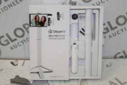 Boxed Brand New Cliquefie White Selfie Sticks RRP £40 Each (Pictures Are For Illustration Purposes