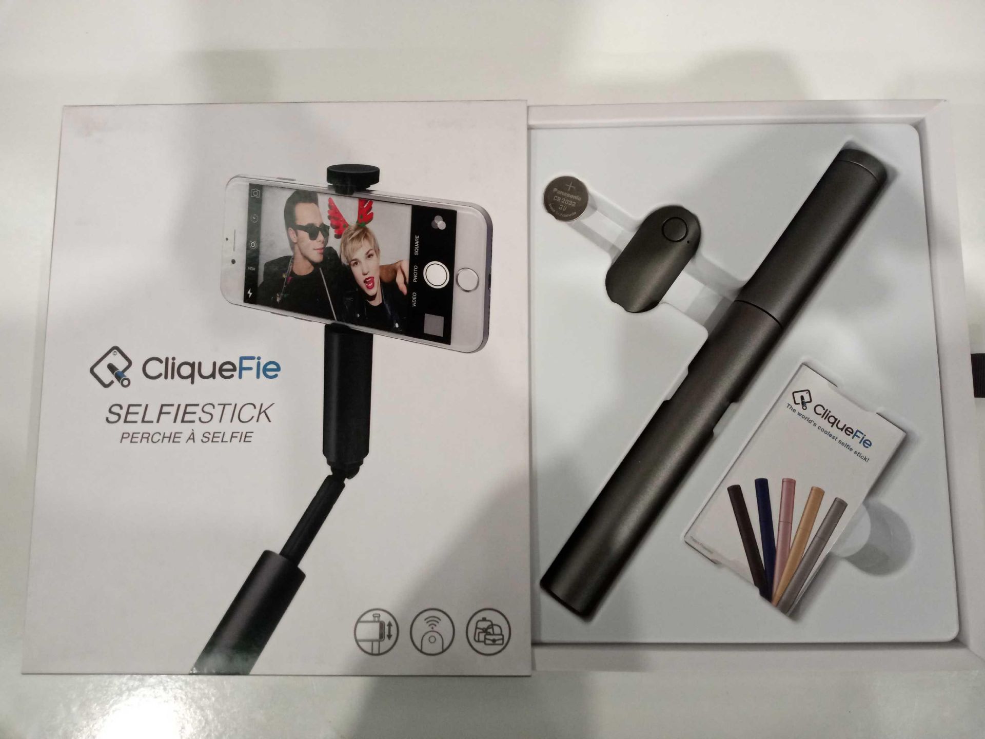 CliqueFie Selfie Sticks White - Image 2 of 2