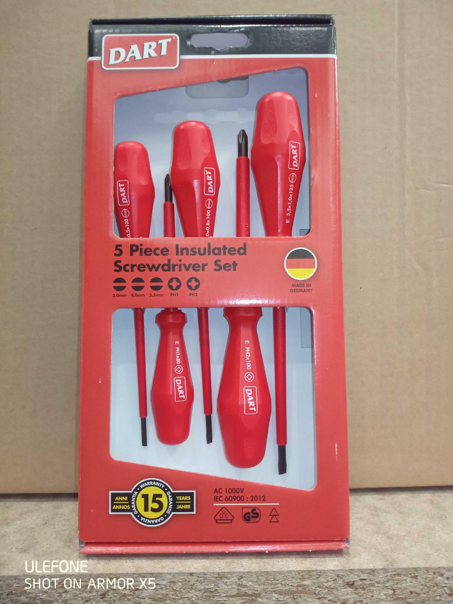 Lot to contain 3 darts 5 piece insulated screwdriver set - Image 2 of 2