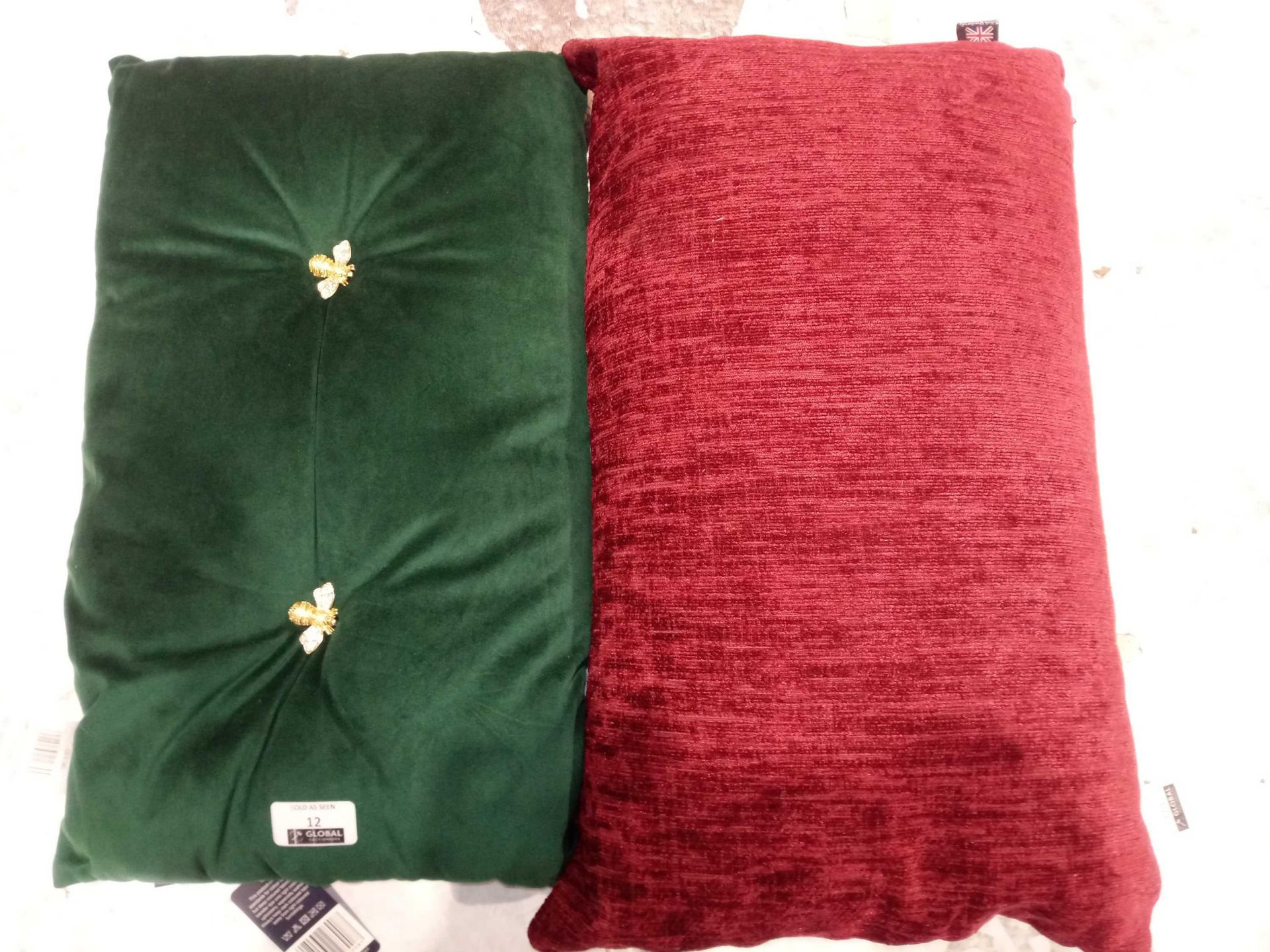 Lot to contain 2 paoletti scatter cushions