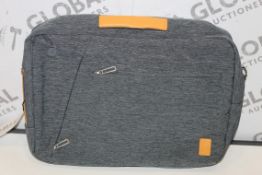 Lot To Contain 2 Wiwu Grey Laptop Bags