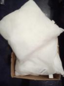 Lot To Contain 5 Plain White Cushions