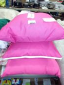 Lot To Contain 3 Pink Scatter Cushions