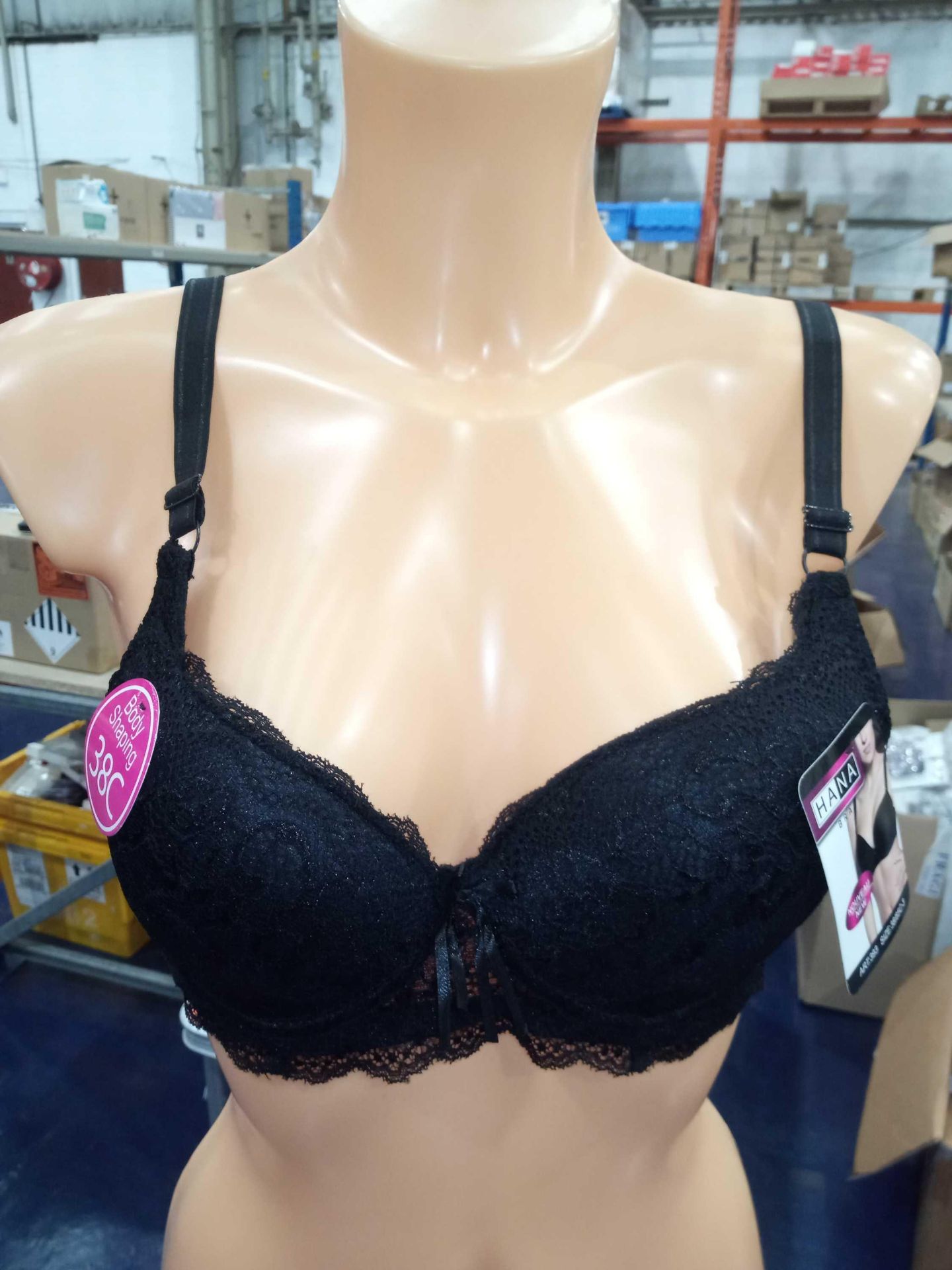 Lot To Contain At 3 Brand New Packs Of 6 Hana (393) Black Lace Ladies Bras Size 36B-46B Combined Rrp