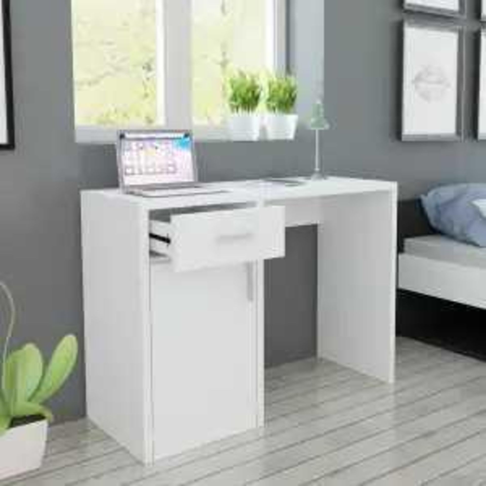 RRP £100 White Desk