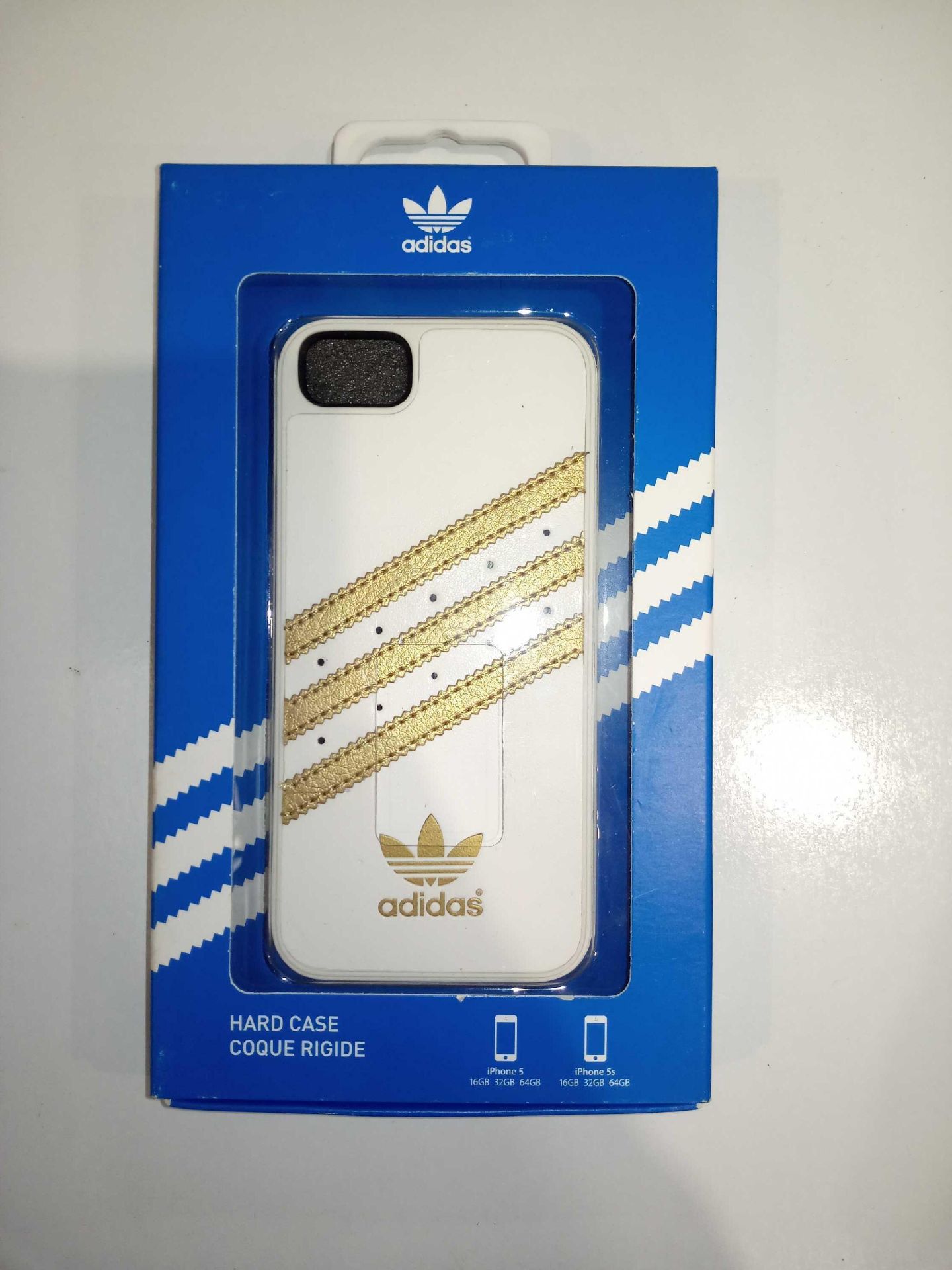 Lots Of Contain 20 Brand New Apple Iphone 5 Adidas Phone Cases Combined Rrp £200 (Pictures Are For