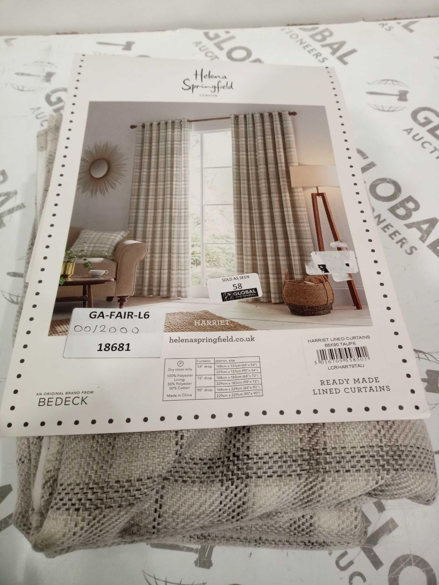 RRP £120 Lot To Contain A Pair Of Fully Lined Luxurious Designer Pair Of Curtains