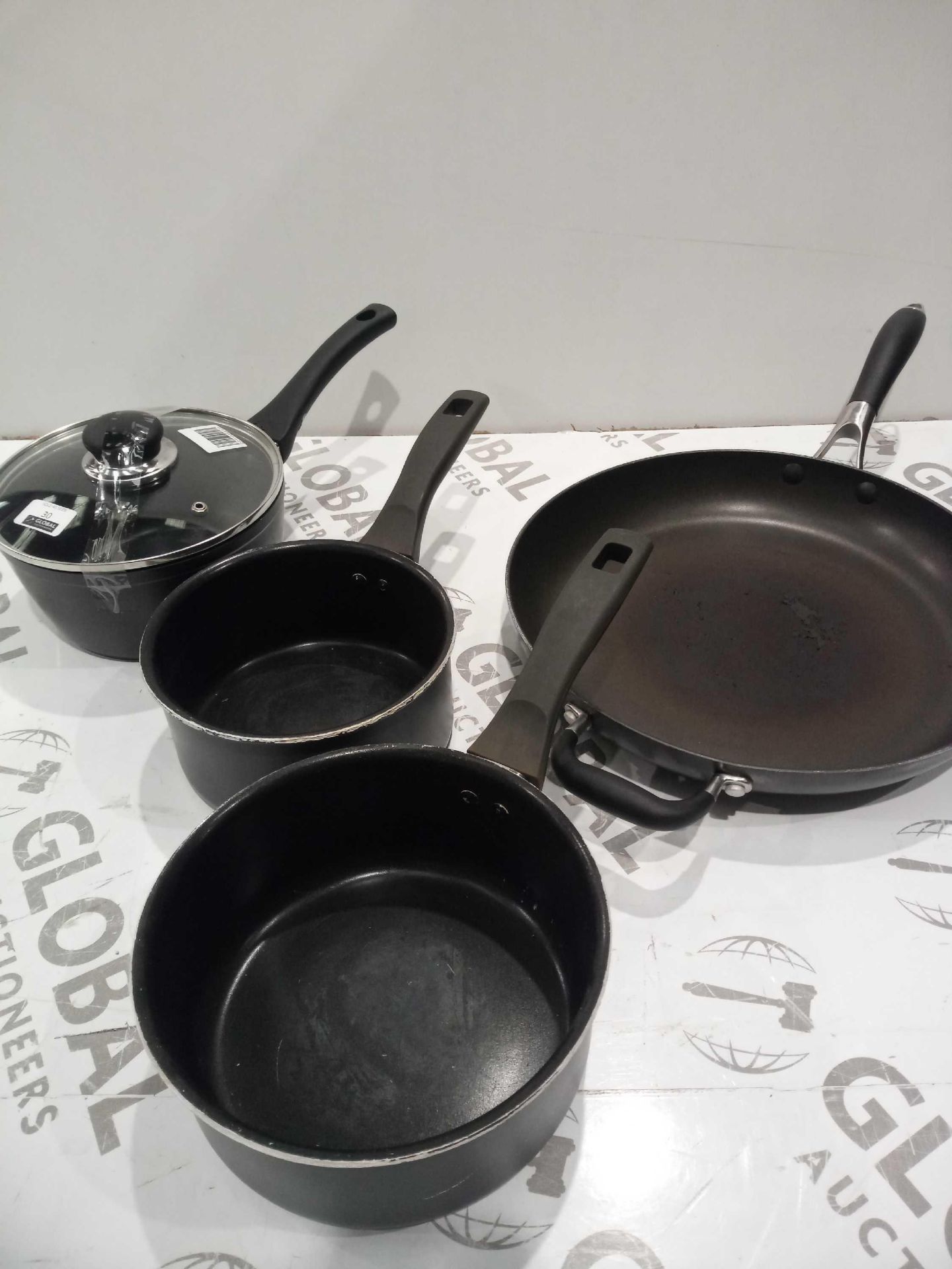 Combined RRP £80 Lot To Contains Assorted Pans