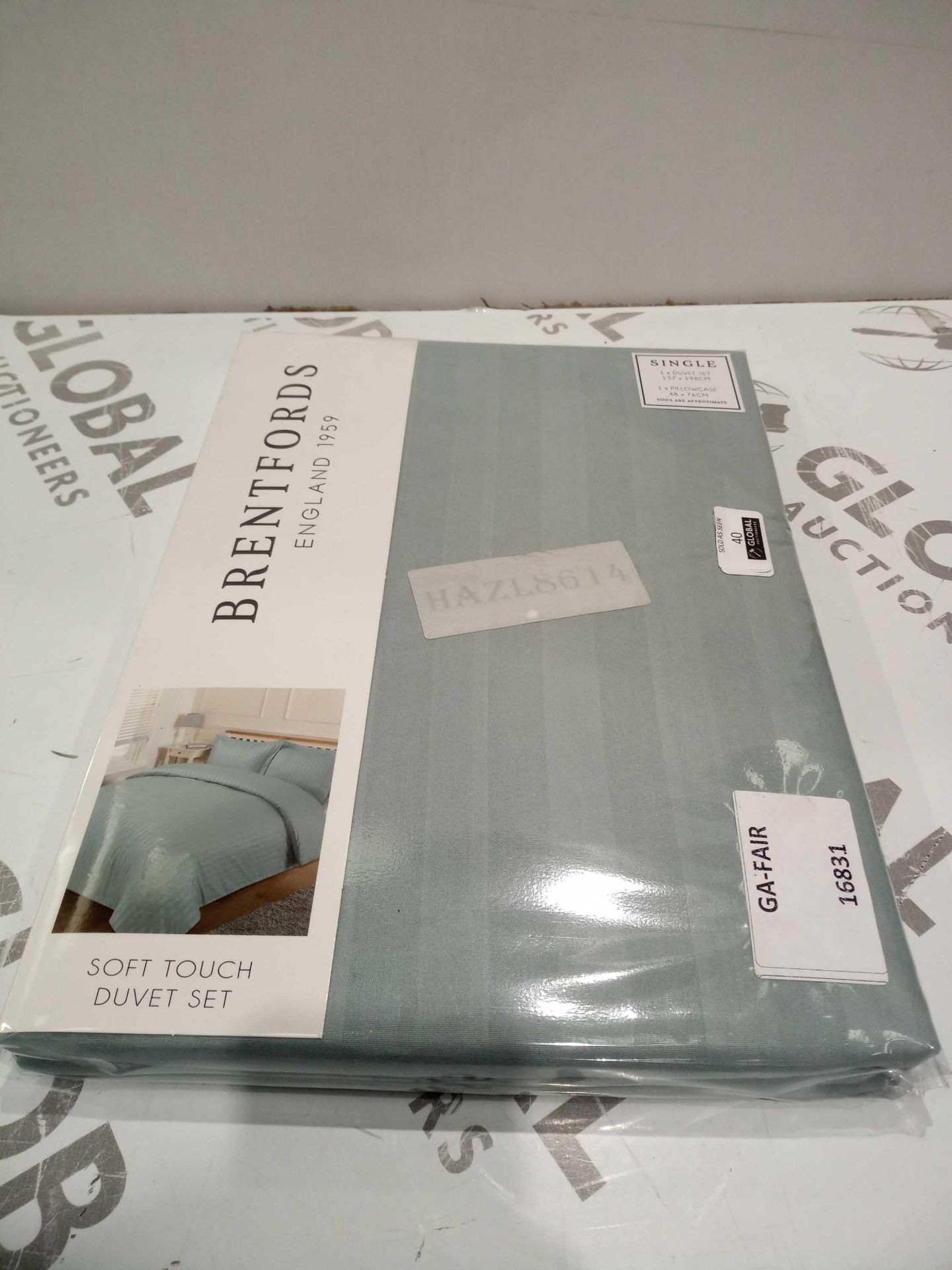 Combined RRP £90 Lot To Contain 3 Single Duvet Sets