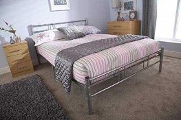 RRP £100 4Ft6 Bedstead