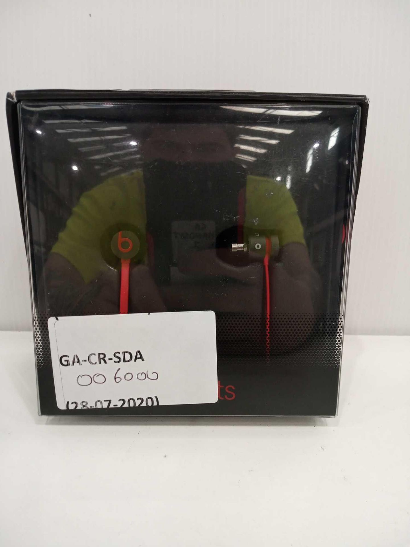 Rrp £60 Boxed Dr Dre Ur Beats