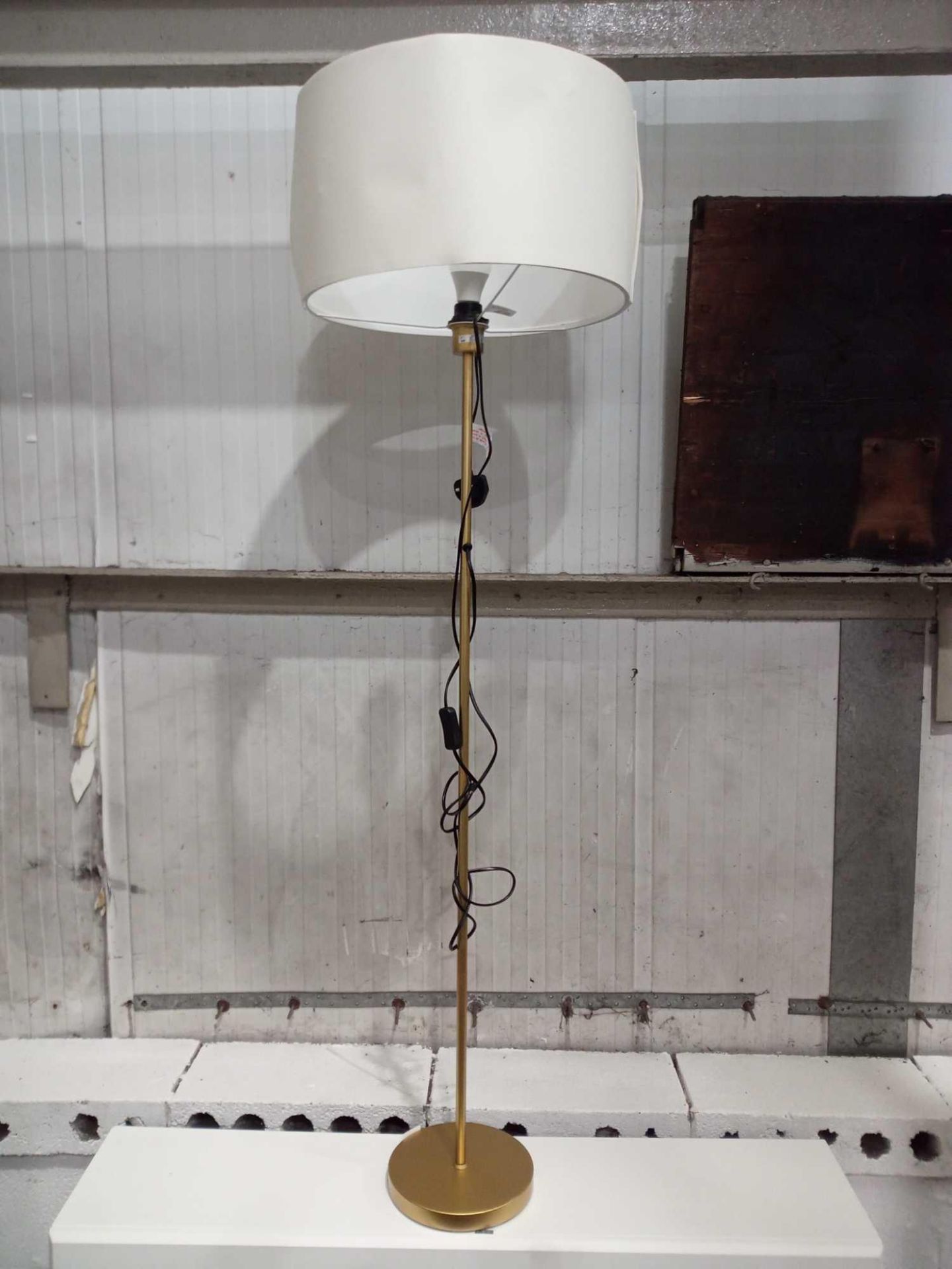 RRP £50 Unboxed Gold Designer Floor Standing Lamp - Image 2 of 2