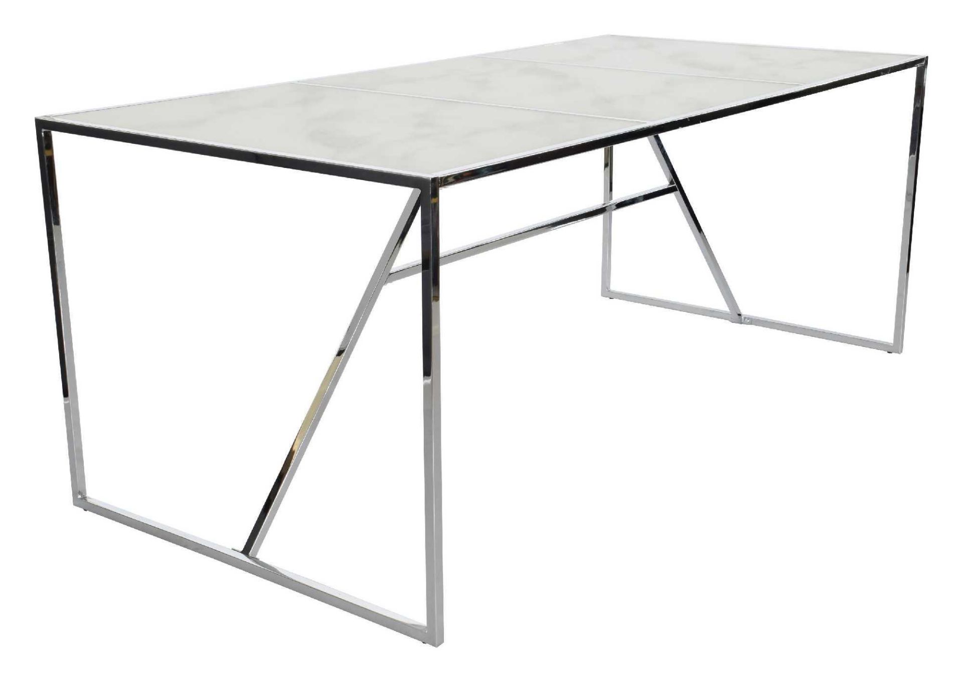 Rrp £400 Dining Table