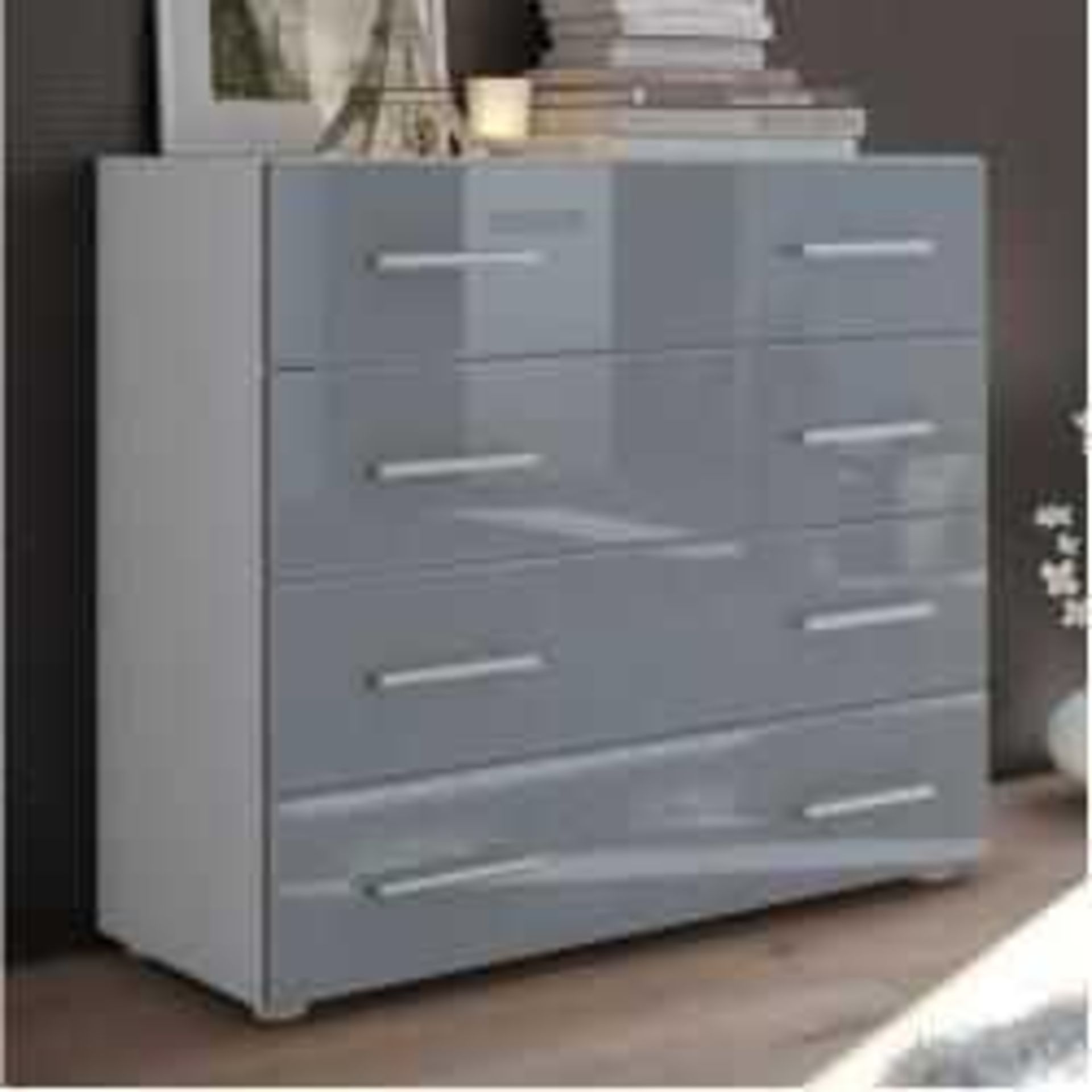 RRP £140 V2 Chest Of Drawers