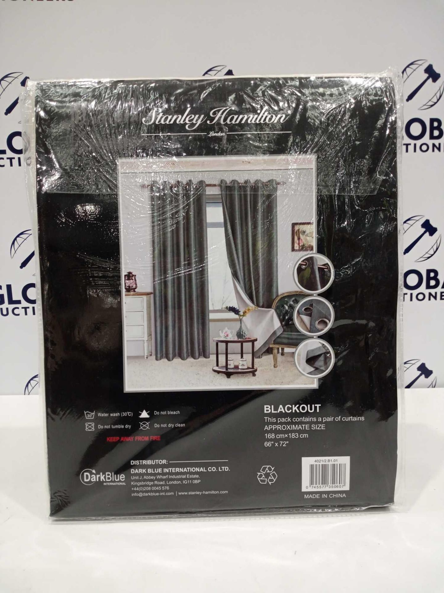 RRP £90 Bagged Stanley Hamilton Blackout 168Cm X 183Cm Curtains - Image 2 of 2