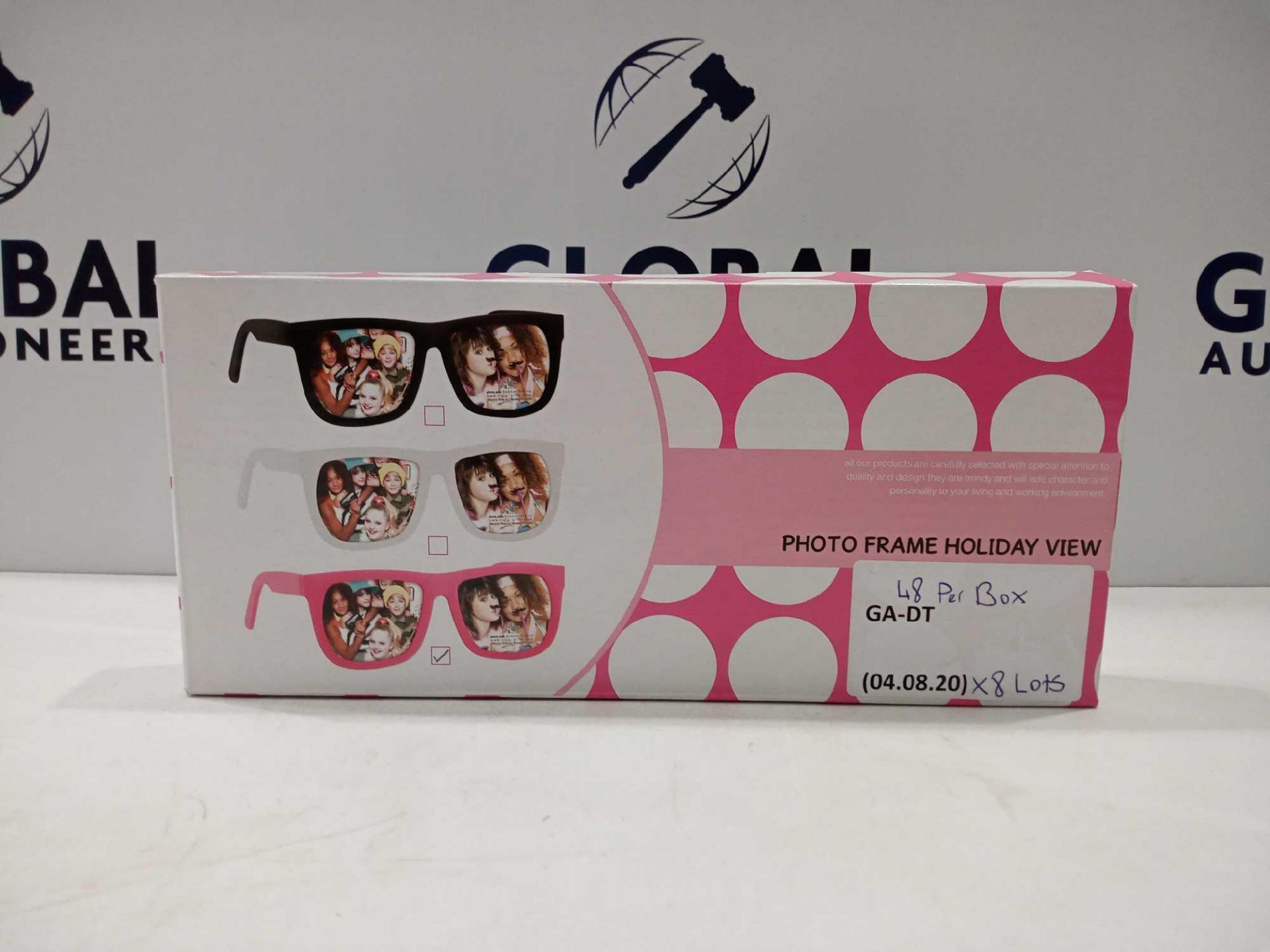 Combined Rrp £200 Box To Contain 50 Boxed Photo Frame Holiday View Glasses