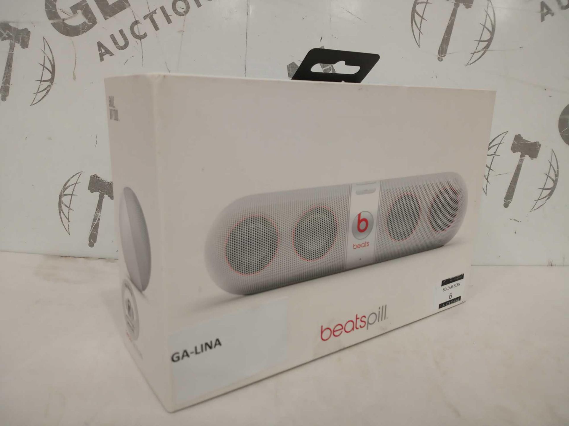 RRP £170 Boxed Beats Pill Speaker