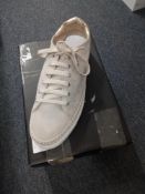 Ladies John Lewis Stylish Trainer Style Shoe Size 40 (1471968)(Appraisals Available Upon Request) (P