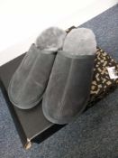 RRP £50 John Lewis And Partners Loen Suede Sheepskin Mule Slippers Size 9-10 (150507)