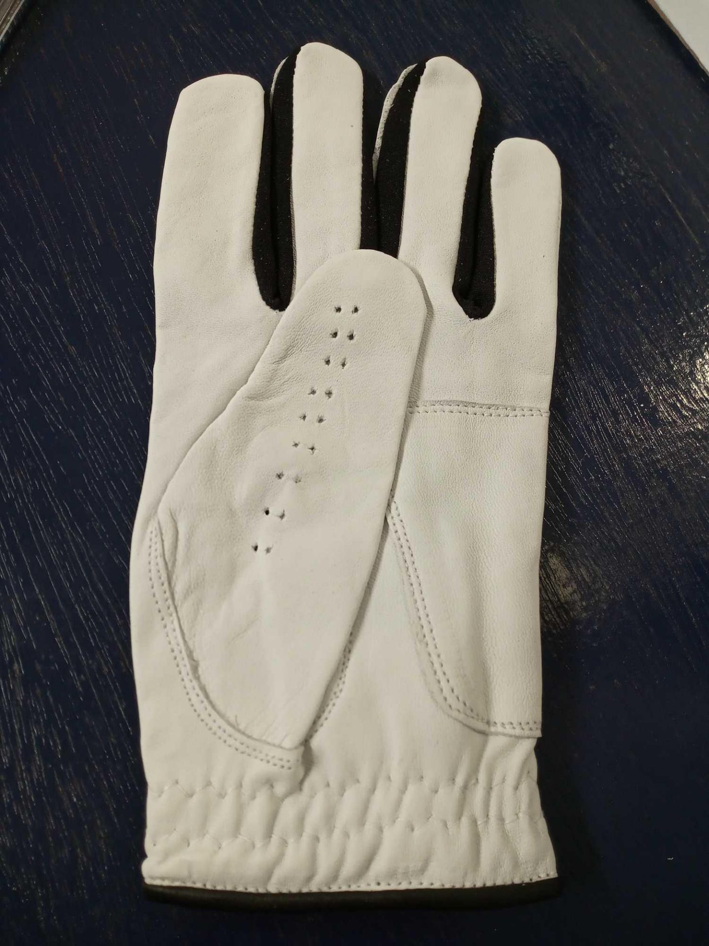 Leather White & Black Golf Glove Large(Appraisals Available Upon Request) (Pictures Are For Illustra