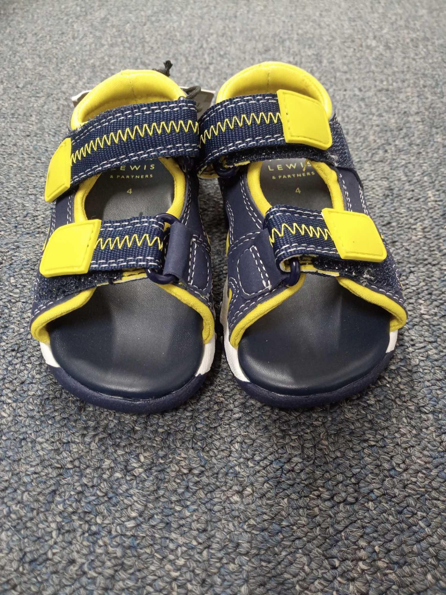 Boys John Lewis Sandals Size 4 Blue & Yellow (1493378)(Appraisals Available Upon Request) (Pictures