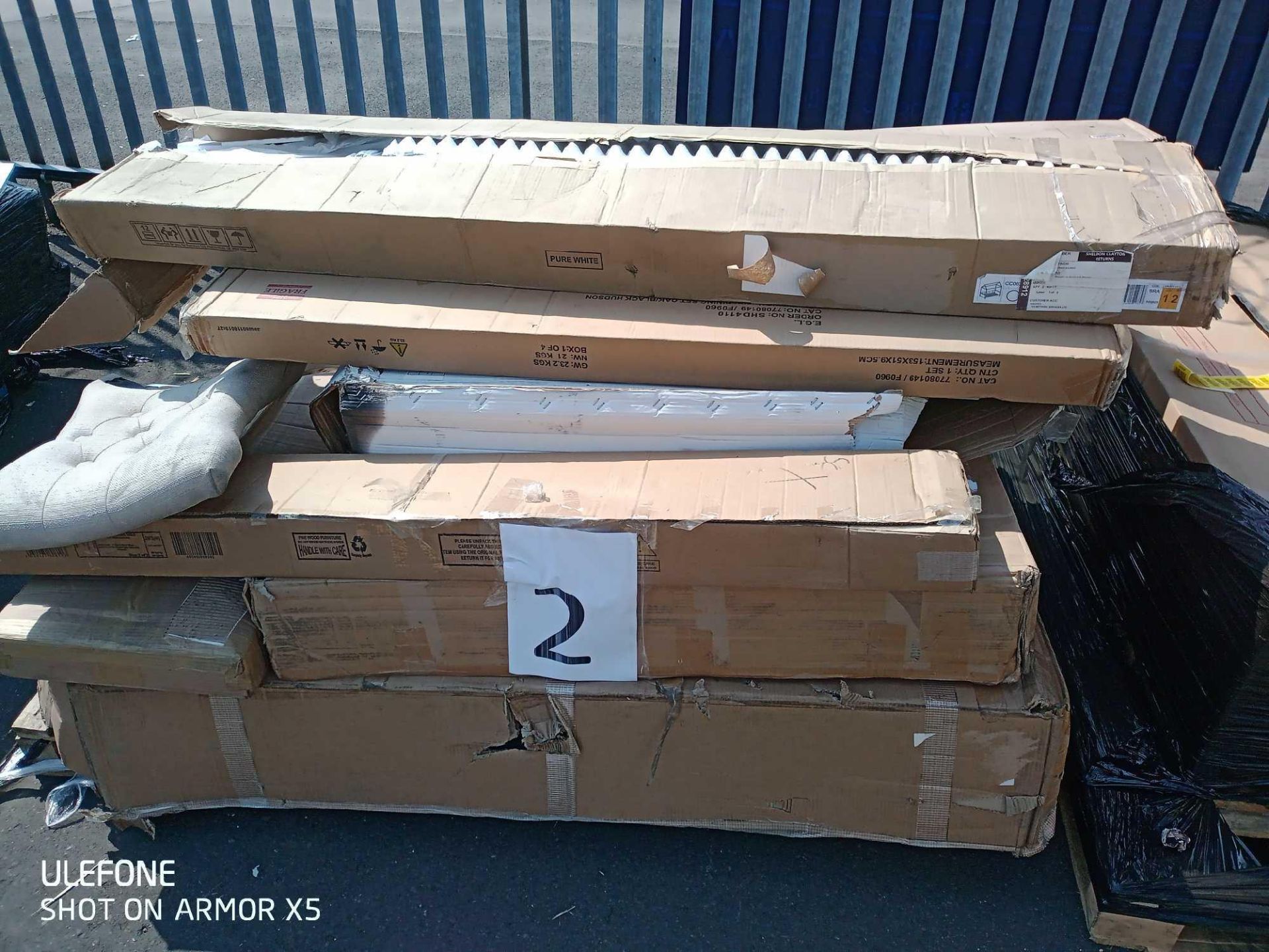 RRP £300 Pallet Of Assorted Flat Pack Furniture Part Lots